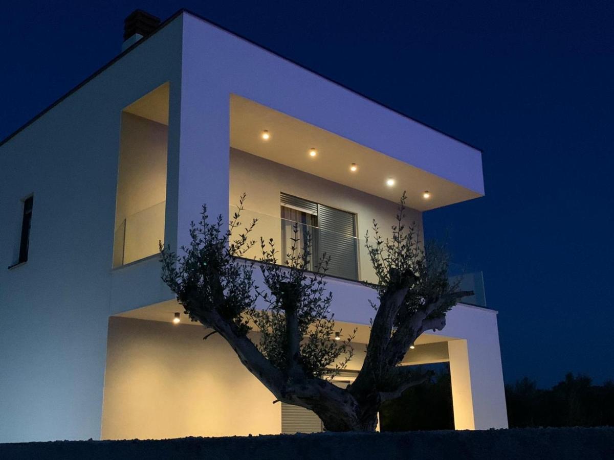 Villa Dunja เมดูลิน ภายนอก รูปภาพ