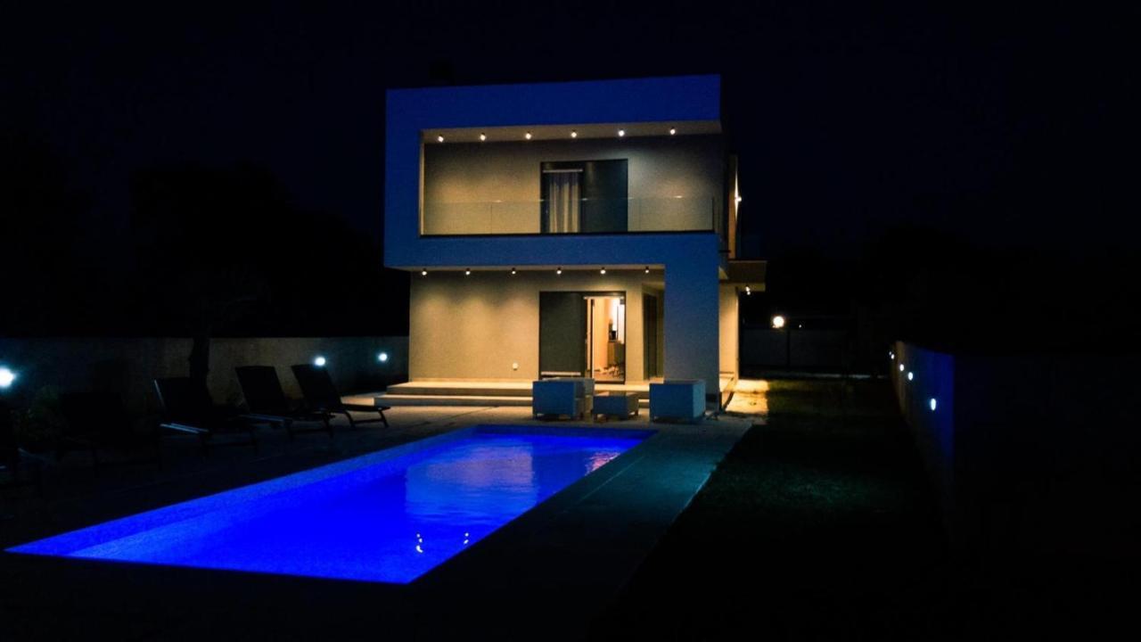 Villa Dunja เมดูลิน ภายนอก รูปภาพ