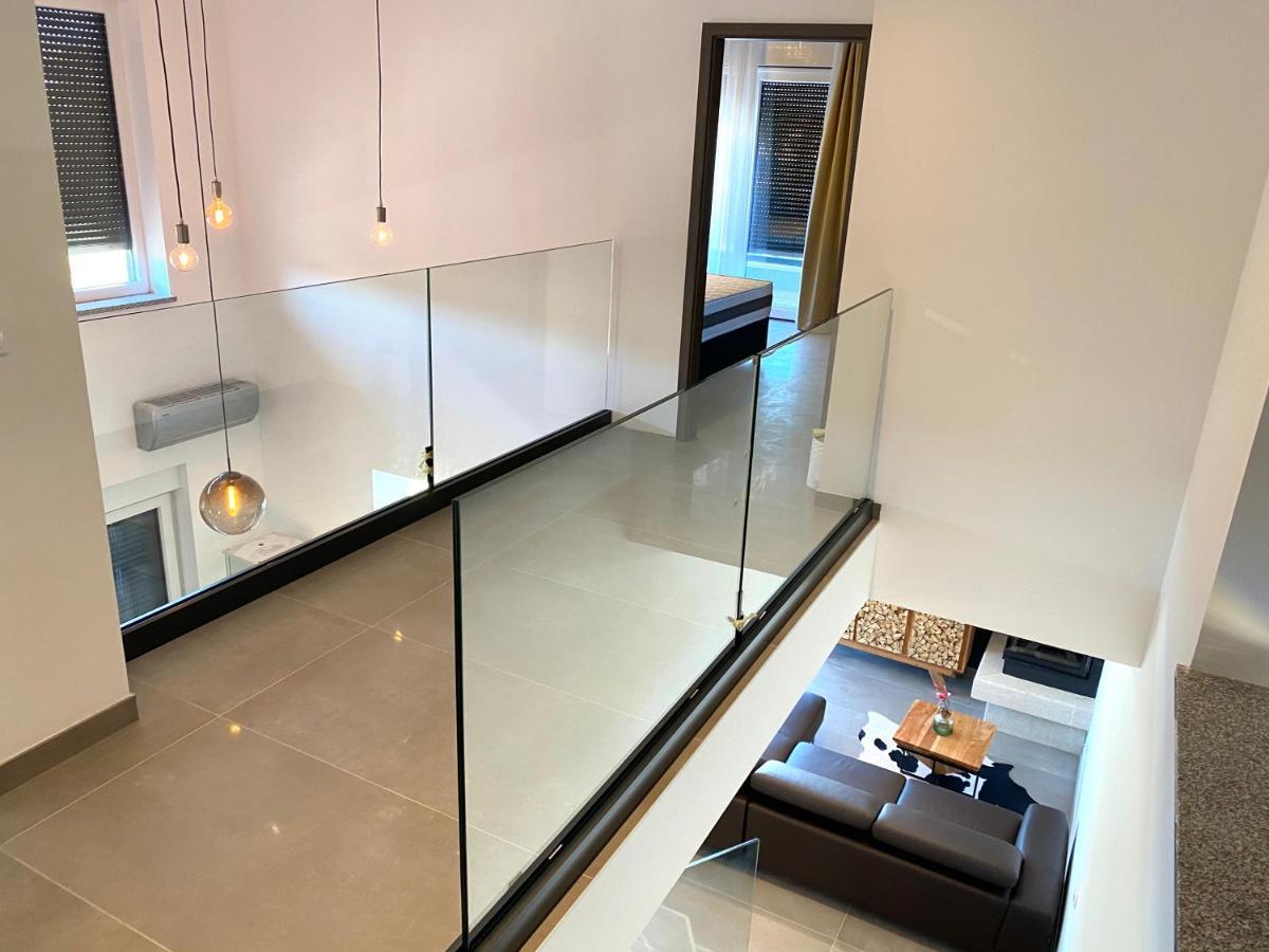 Villa Dunja เมดูลิน ภายนอก รูปภาพ