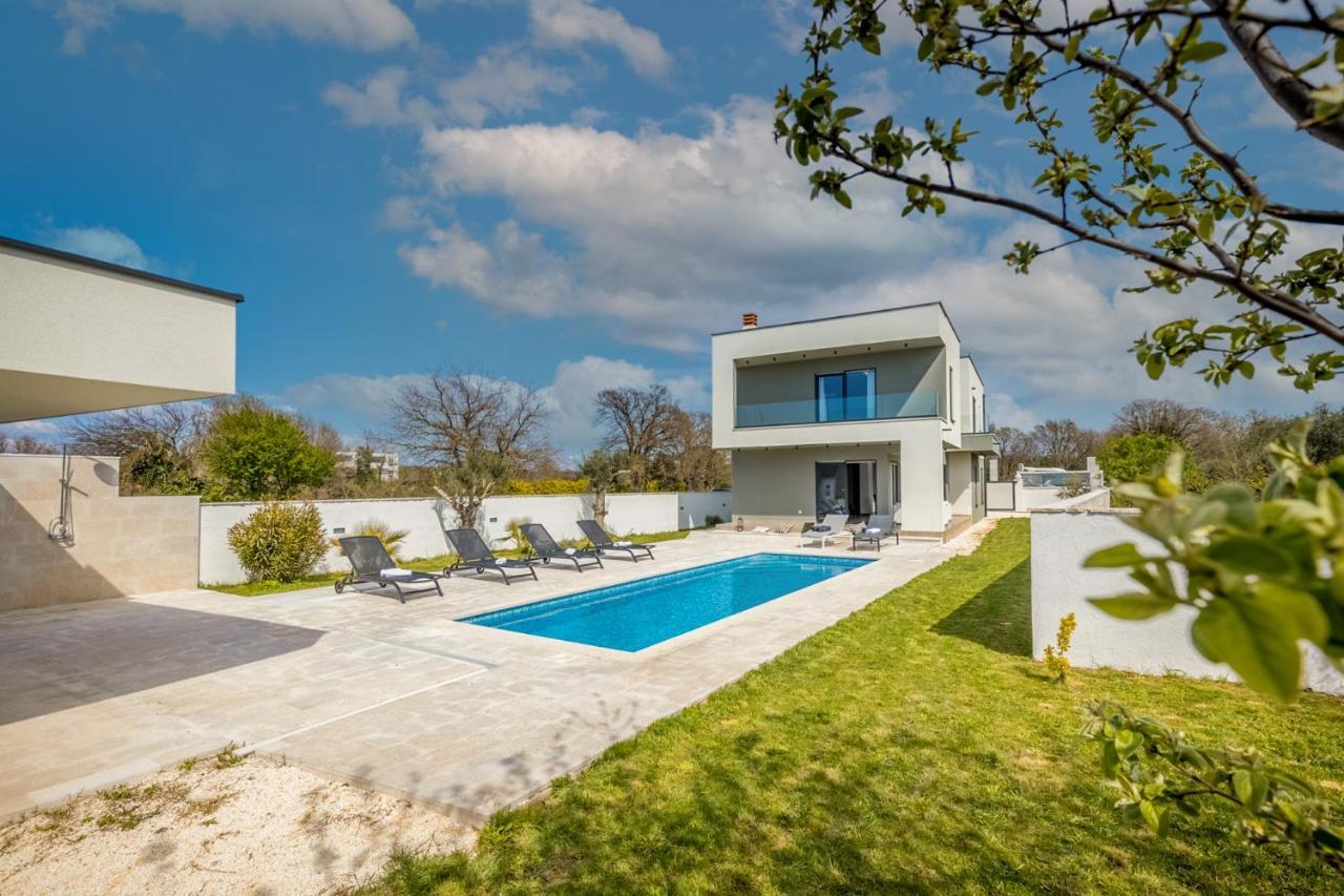 Villa Dunja เมดูลิน ภายนอก รูปภาพ