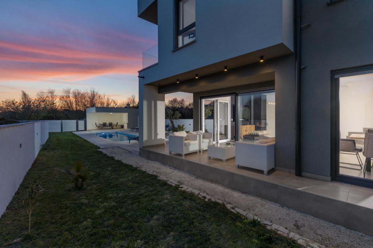 Villa Dunja เมดูลิน ภายนอก รูปภาพ