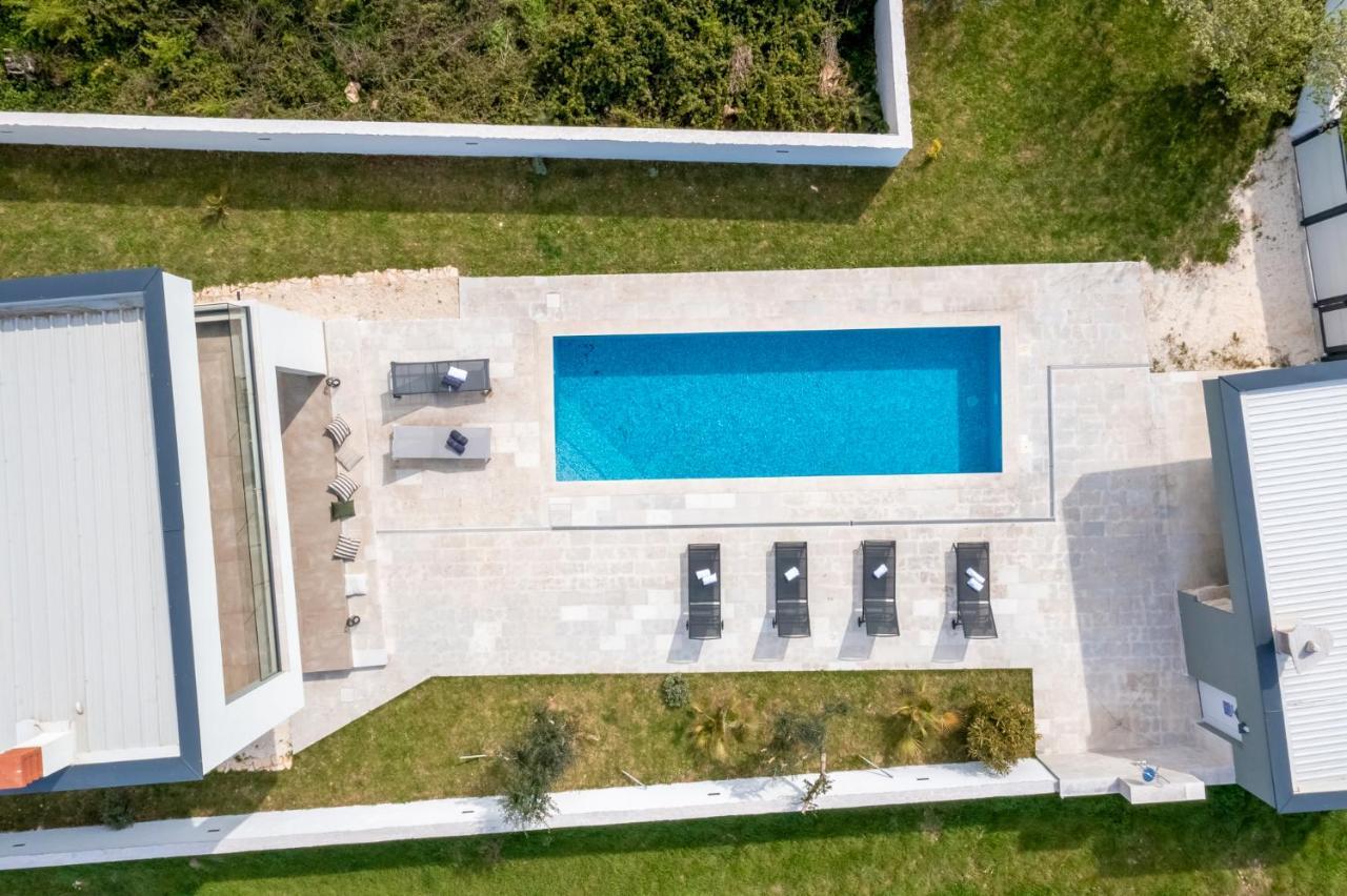 Villa Dunja เมดูลิน ภายนอก รูปภาพ