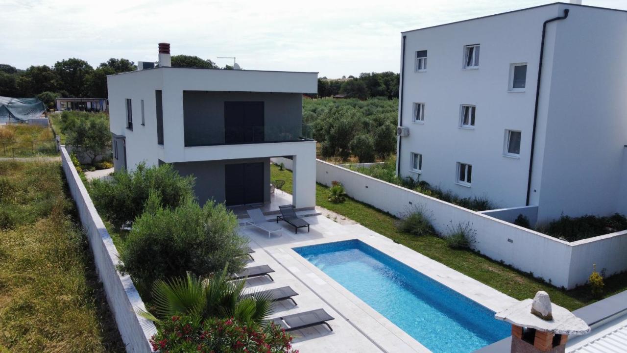 Villa Dunja เมดูลิน ภายนอก รูปภาพ